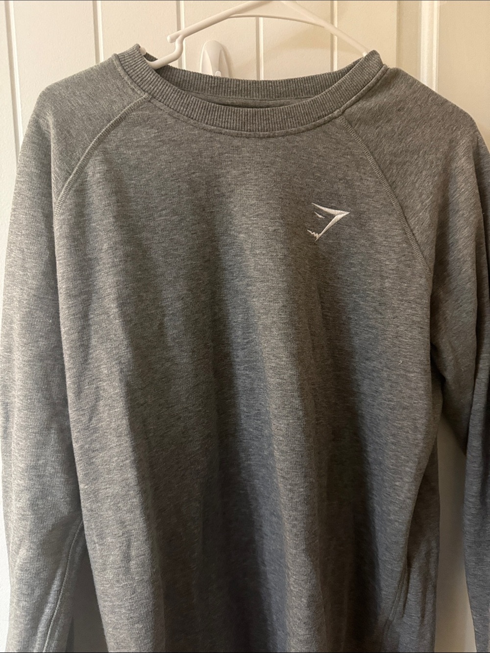 Gymshark Gray Long-Sleeve Crew Sweatshirt